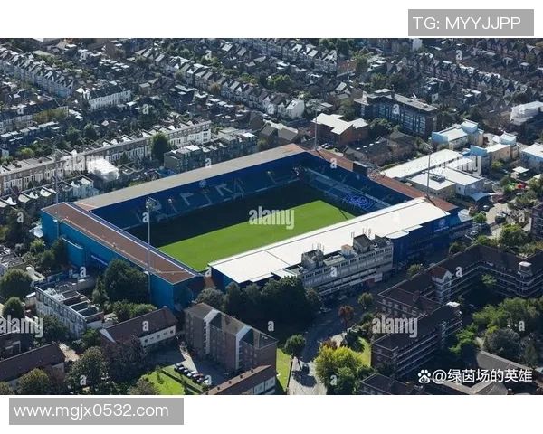 米罗斯拉夫·克洛泽：从球场传奇到德国足球历史的永恒符号